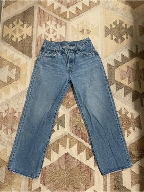 Levi’s Classic High-Rise Straight Leg Jeans 501 90s, 27 x 27